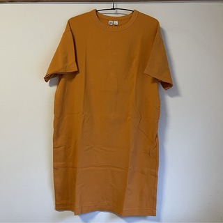 ユニクロ(UNIQLO)のUNIQLO U オレンジロング丈Tシャツ(Tシャツ(半袖/袖なし))