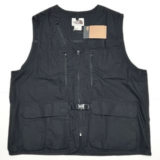 ザノースフェイス(THE NORTH FACE)のL ノースフェイス ユーティリティ フィールド ベスト キャンプ VEST 黒(ベスト)