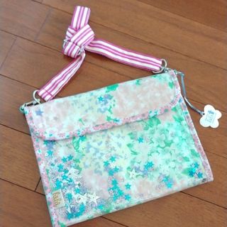 フェフェ(fafa)の新品・未使用　fafa 　ポシェット　バック　スパンコール(ポシェット)