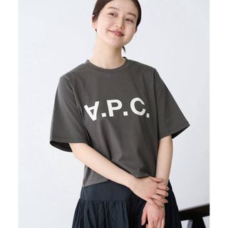 新品　IENA 【A.P.C./アー・ペー・セー】Tシャツ