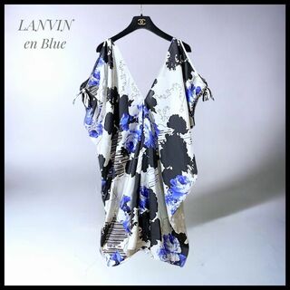 LANVIN en Bleu - 【LANVIN en Blue】 美品  フラワープリントVネックドレス