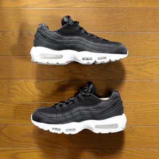 ナイキ(NIKE)のNIKE ID AIR MAX 95 Essential 26.5 ブラック(スニーカー)