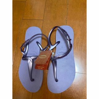 ハワイアナス(havaianas)の新品　havaianas ビーチ ストラップサンダル　ハワイアナス(ビーチサンダル)