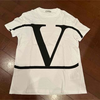 ヴァレンティノ(VALENTINO)のvalentino ヴァレンティノ Tシャツ(Tシャツ/カットソー(半袖/袖なし))
