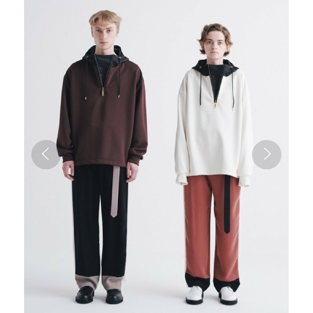 美品】クルニ 23AW パリゴ別注 ハーフジップ フーディー 黒×紺 1 美品】クルニ 23AW パリゴ別注 ハーフジップ フーディー 黒×紺 1