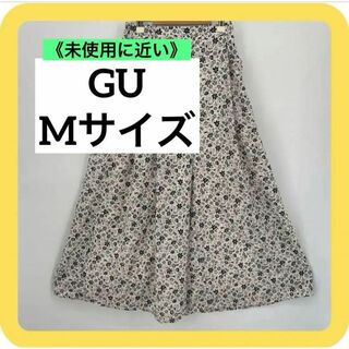 ジーユー(GU)のGU Mサイズ　ジーユー　ゴム　ガウチョパンツ　花柄　総柄　ホワイト(ロングスカート)