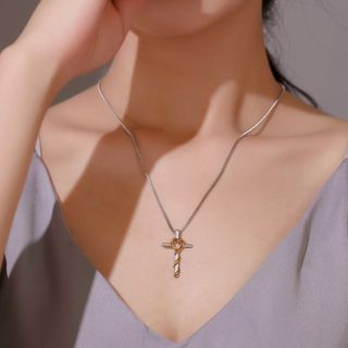 【即売】女性用 ネックレス ゴールド ハート キレイめ 十字架 金色 おしゃれ(ネックレス)