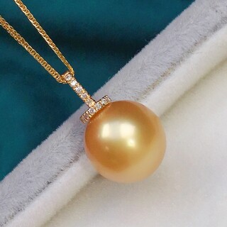【高級】南洋真珠　ダイヤモンド付きペンダントk18(ネックレス)