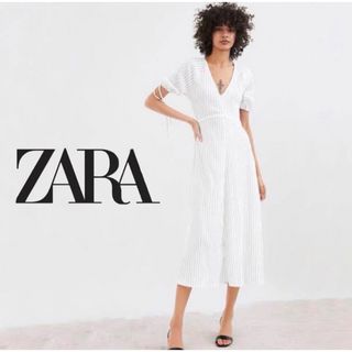 ザラ(ZARA)のZARA ストライプ ロングワンピース ホワイトVネック M(ロングワンピース/マキシワンピース)