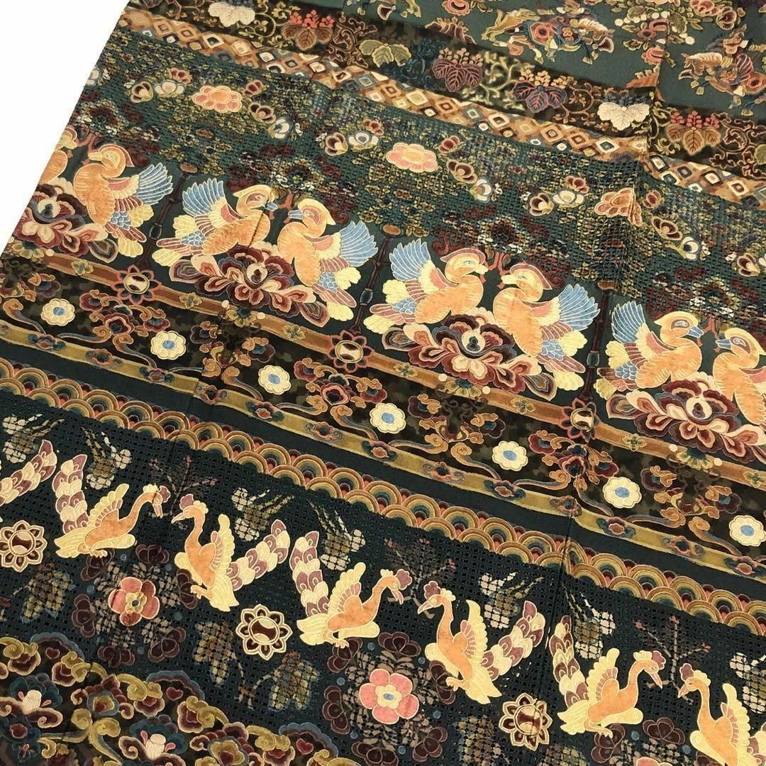 訪問着 極上総刺繍 オリエンタルな圧巻の花鳥模様 黒橡色 K-2969 訪問着 極上総刺繍 オリエンタルな圧巻の花鳥模様 黒橡色 K-2969