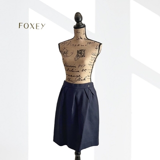 フォクシー(FOXEY)のFOXEY フォクシー スカート ネイビー(ひざ丈スカート)