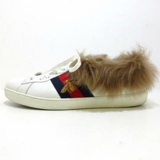 グッチ(Gucci)のGUCCI(グッチ) スニーカー 8 1/2 メンズ エースビー エンブロイダリーファースニーカー 白×マルチ レザー×ファー(スニーカー)