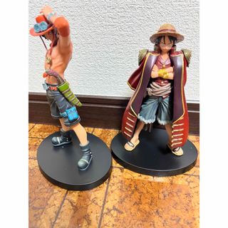 ONE PIECE - ワンピース　ルフィ　エース　フィギュア　2体（バラ売り可）