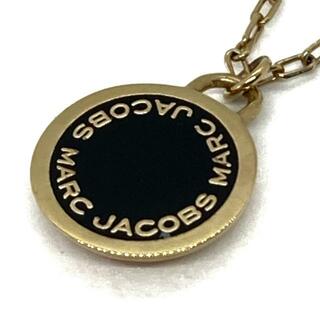 マークジェイコブス(MARC JACOBS)のMARC JACOBS(マークジェイコブス) ネックレス美品  - 金属素材 ゴールド×黒(ネックレス)