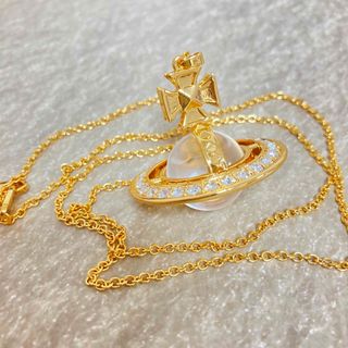 ヴィヴィアンウエストウッド(Vivienne Westwood)のヴィヴィアン　ラインストーンオーブネックレス　ラージサイズ　ゴールド(ネックレス)