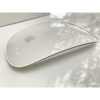 Apple - mogic mouse2   色シルバー　マジックマウス　model A1657