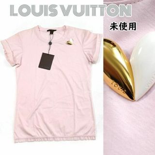 ルイヴィトン(LOUIS VUITTON)のルイヴィトン■タグ付き未使用 ロゴブローチ付きTシャツ レディースXS　ピンク(Tシャツ(半袖/袖なし))