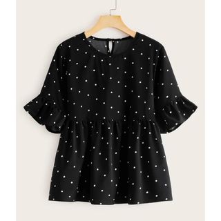 シーイン(SHEIN)のSHEIN LUNE水玉模様ペプラムブラウス★ブラック5XL★新品(シャツ/ブラウス(半袖/袖なし))