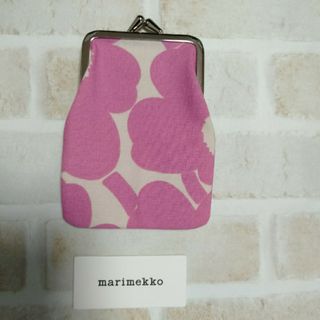 マリメッコ(marimekko)のMini Unikko Kortti Kukkaro がま口ポーチ　ピンク(コインケース)