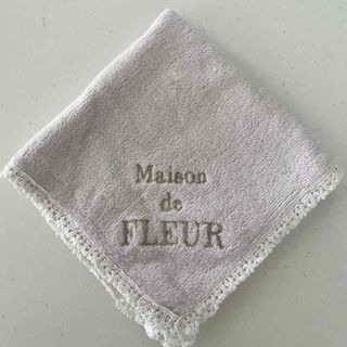 メゾンドフルール(Maison de FLEUR)のMaison de FLEUR ハンカチ　パープル(ハンカチ)