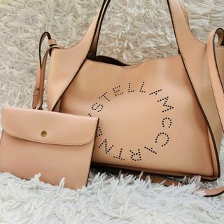 Stella McCartney(デニム ・ トートバッグ)のフリマアイテム一覧 Stella McCartney(デニム ・ トートバッグ)のフリマアイテム一覧