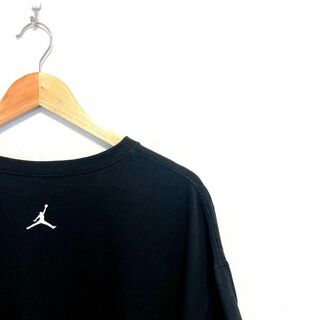 ジョーダン(Jordan Brand（NIKE）)のJORDAN　無地　バックプリント　XXL ワンポイント　ブラック(Tシャツ/カットソー(半袖/袖なし))