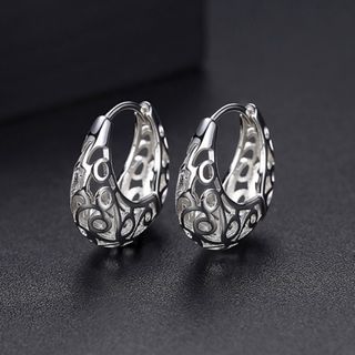 幾何学模様 透かし彫り 17mm 幅広 リング フープ ピアス＊シルバー＊(ピアス)