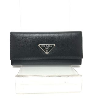 プラダ(PRADA)のプラダ PRADA トライアングル プレート M26U キーケース サフィアーノレザ－ ブラック(キーケース)