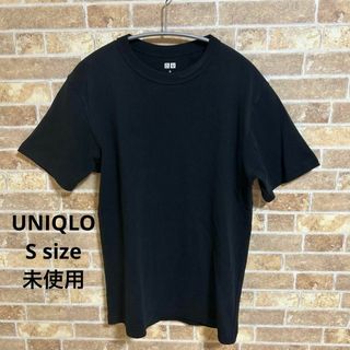 ユニクロ(UNIQLO)の【未使用】UNIQLOクルーネックTシャツ(半袖)黒(Tシャツ/カットソー(半袖/袖なし))