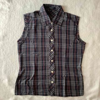 BURBERRY(シャツ/ブラウス(半袖/袖なし))のフリマアイテム一覧 BURBERRY(シャツ/ブラウス(半袖/袖なし))のフリマアイテム一覧