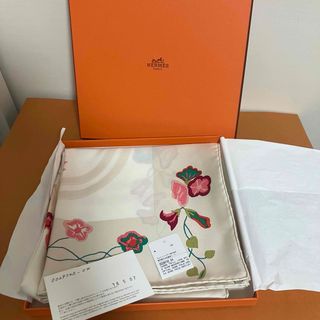 Hermes - 直営店購入正規品新品エルメススカーフHermesブリッド・フルリベージュカレ90