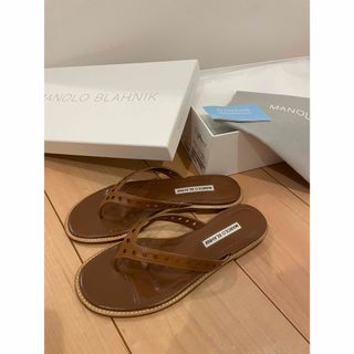 MANOLO BLAHNIK(サンダル ・ ブラウン/茶色系)のフリマ MANOLO BLAHNIK(サンダル ・ ブラウン/茶色系)のフリマ