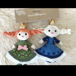 Disney - ファンタジースプリングス　アナと雪の女王　ぬいぐるみチャーム　アナ　エルサ