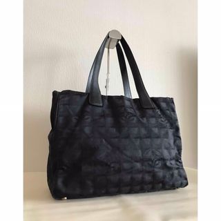 CHANEL - CHANEL シャネル トートバッグ 黒色