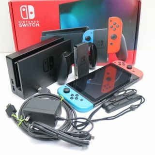 ニンテンドースイッチ(Nintendo Switch)の超美品 Nintendo Switch ネオンブルーネオンレッド  M222(家庭用ゲーム機本体)