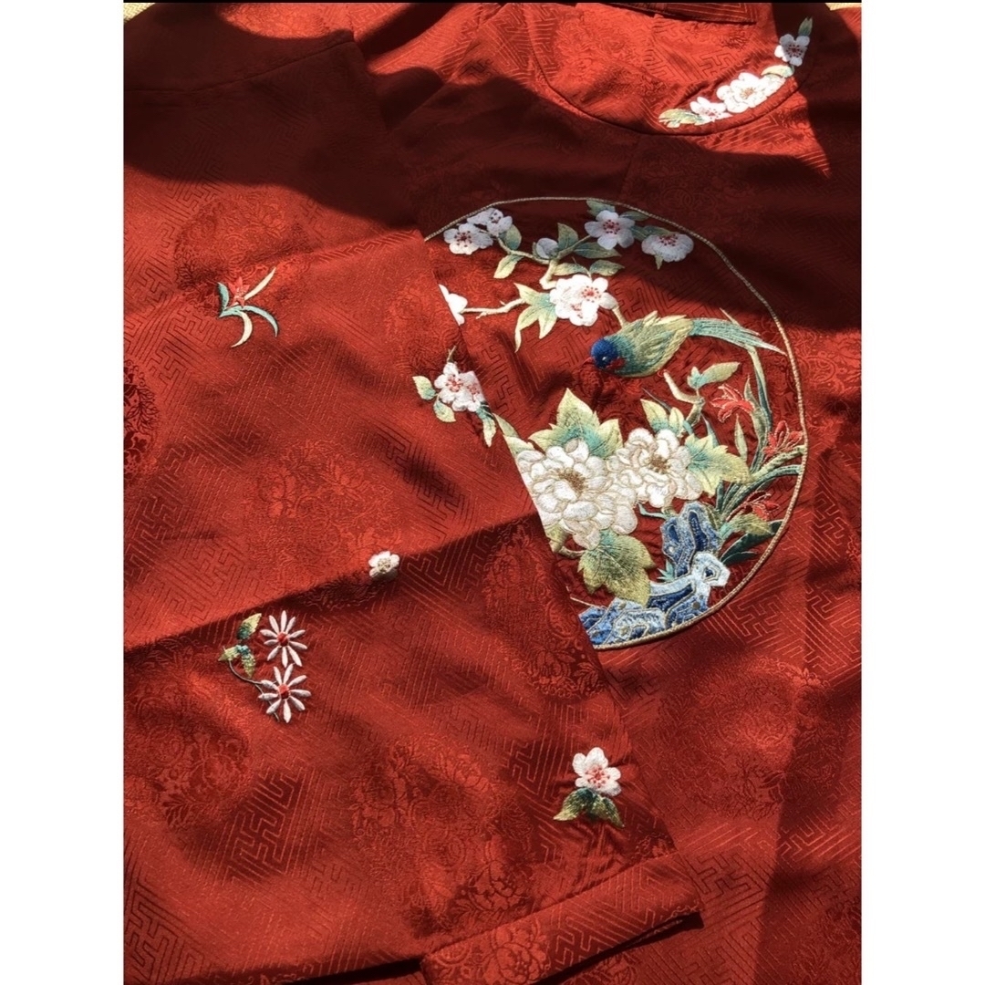 BODYLINE - 屏風 刺繍琵琶袖丸襟短衫 赤金色長袖アウター 明製 BODYLINE - 屏風 刺繍琵琶袖丸襟短衫 赤金色長袖アウター 明製