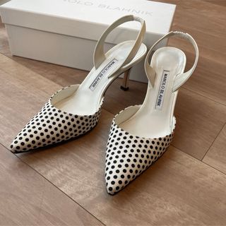 MANOLO BLAHNIK - マノロブラニク　国内百貨店購入　バックストラップ　パンプス　美品