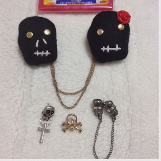送料込！アクセントにドクロバッチ☆(その他)