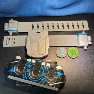 バンダイ(BANDAI)の【仮面オーズドライバー】ベルトパーツ＋オーメダル付(特撮)
