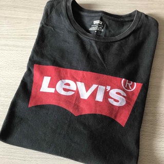 リーバイス(Levi's)のリーバイス　ボックスロゴ　Tシャツ　黒　M(Tシャツ/カットソー(半袖/袖なし))