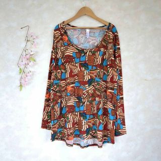 【XL】✨美品✨ルラロー　LuLaRoe  カットソー　長袖　総柄(カットソー(長袖/七分))