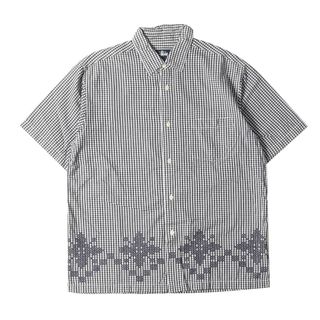 ステューシー(STUSSY)のSTUSSY ステューシー シャツ サイズ:M 00s 刺繍デザイン ギンガムチェック 半袖シャツ ネイビー ホワイト 紺白 00年代 トップス カジュアルシャツ【メンズ】【中古】(シャツ)