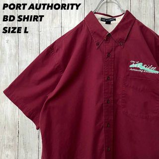 アメリカ古着　PORT AUTHORITY 半袖刺繍ロゴBDシャツ　L エンジ(シャツ)