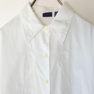 80 90s OLD GAP コード 刺繍 コットン ホワイト シャツ ブラウス(シャツ/ブラウス(長袖/七分))
