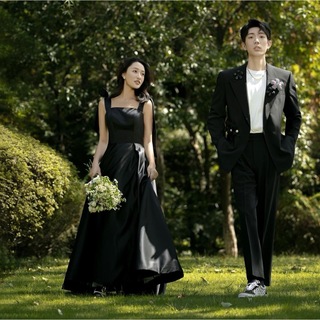 ウェディングドレス 黒 ブラックドレス フォトウェディング 前撮り 韓国　S(ウェディングドレス)