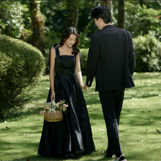 ウェディングドレス 黒 ブラックドレス フォトウェディング 前撮り 韓国　L(ウェディングドレス)