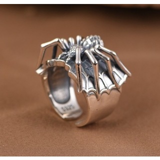 【限定入荷♪】フリーサイズ　指輪　蜘蛛　シルバー　メンズ　ヴィンテージリング(リング(指輪))