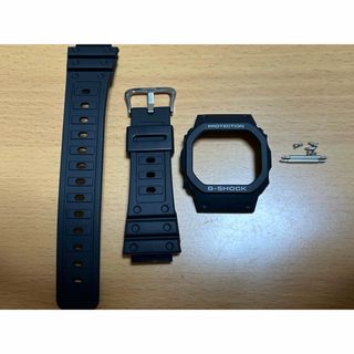 ジーショック(G-SHOCK)のdw-5600cカシオベゼル、ベルト銀尾錠、銀ネジ、バネ棒、化粧箱のセット未着用(ラバーベルト)