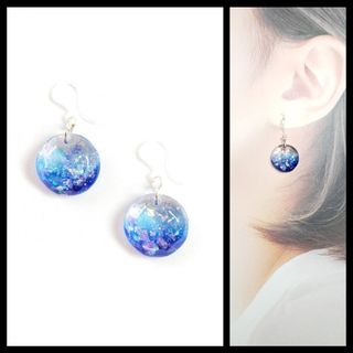 No.1537-A　ホログラム☆小ぶり☆グラデーション☆ピアス・イヤリング