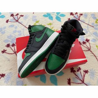 ナイキ(NIKE)のNIKE AIR JORDAN 1  "BLACK/PINE GREEN"(スニーカー)